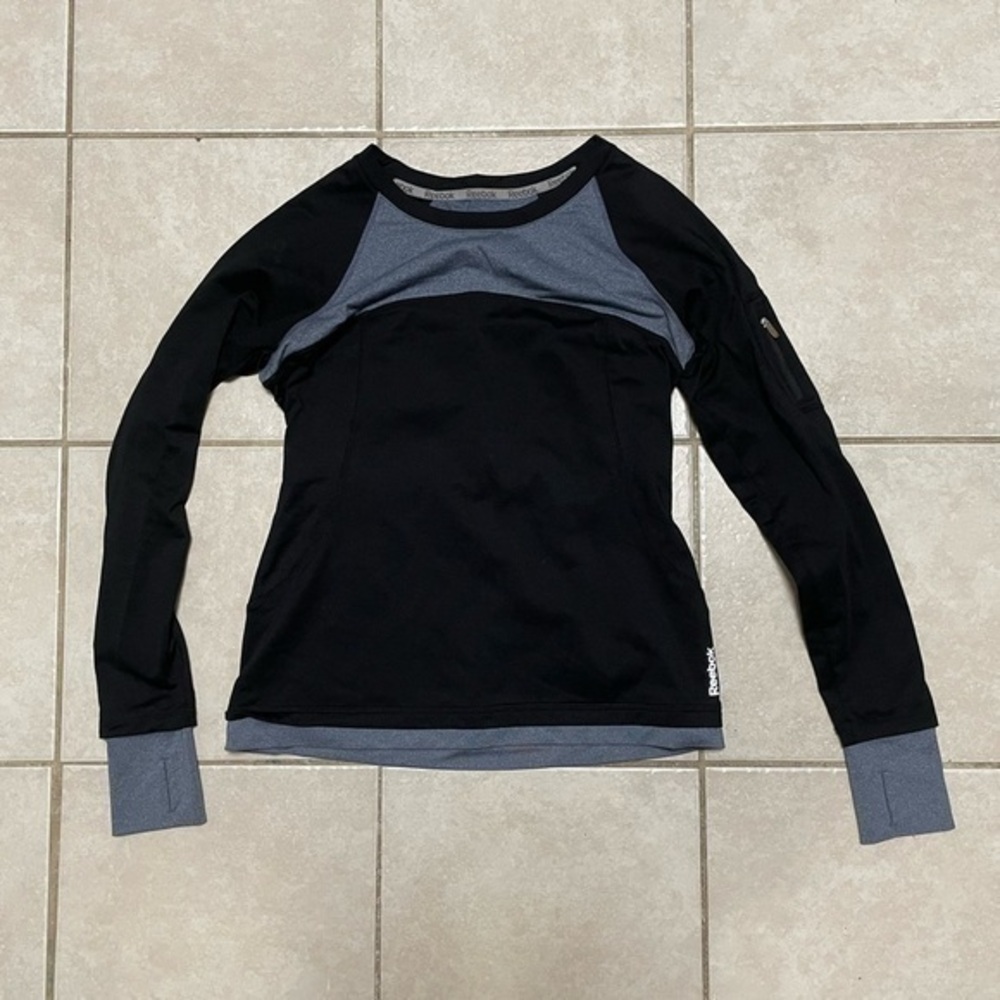 Reebok color block long sleeve top